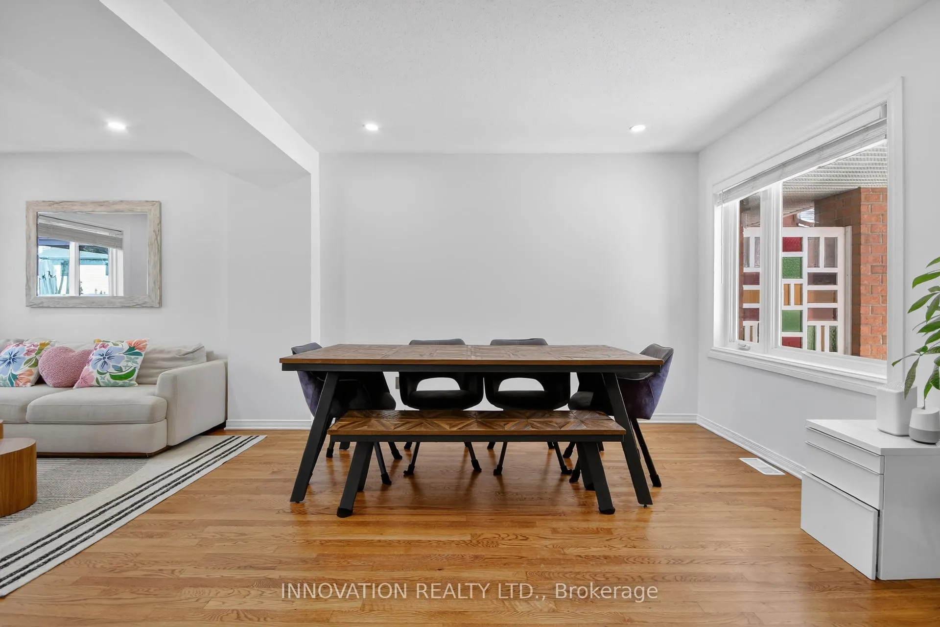 Photo 2 of 234 Mountshannon Drive, Ottawa, Barrhaven - Longfields — HOMEH