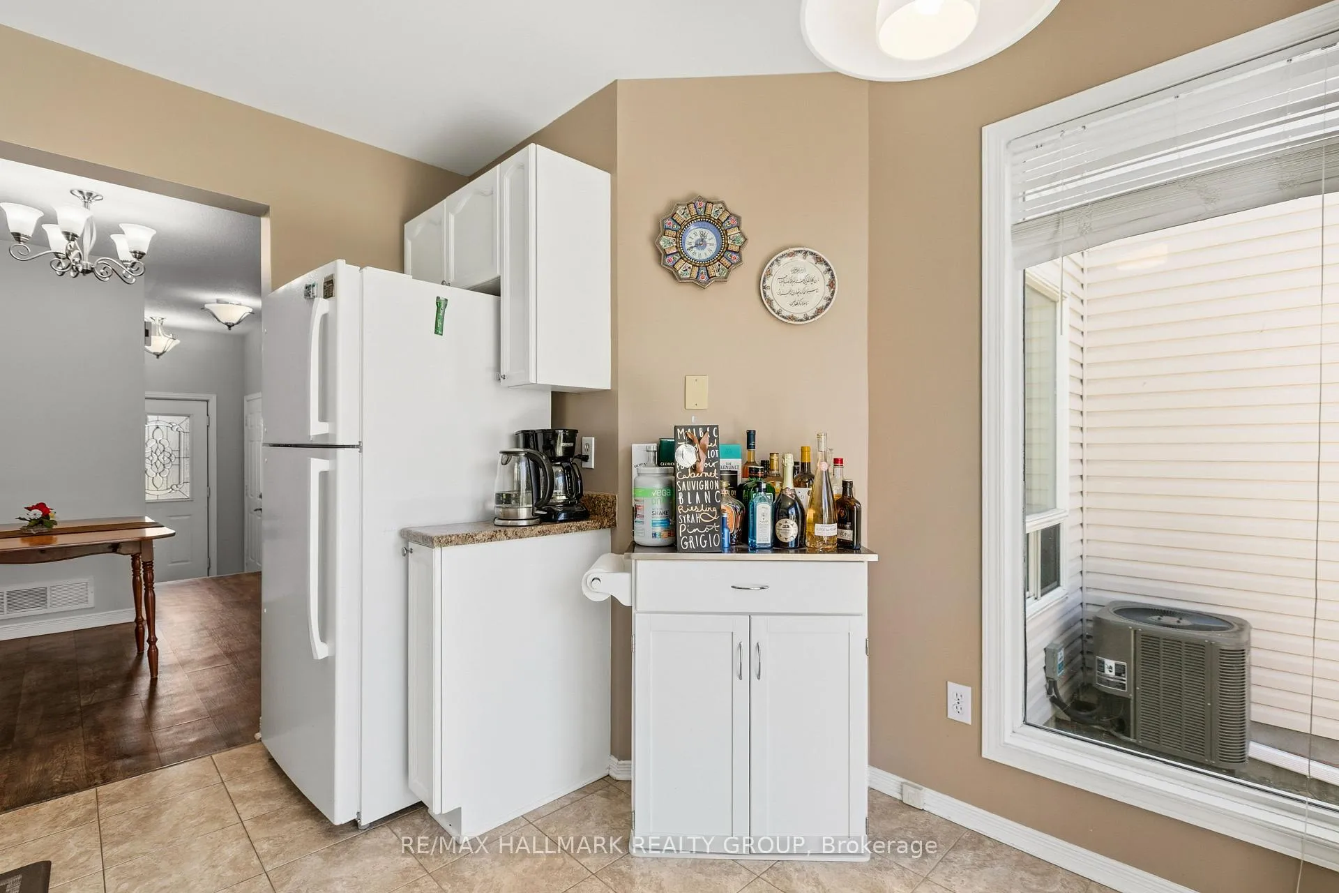 Photo 14 of 290 Stoneway Drive, Ottawa, Barrhaven East — HOMEH