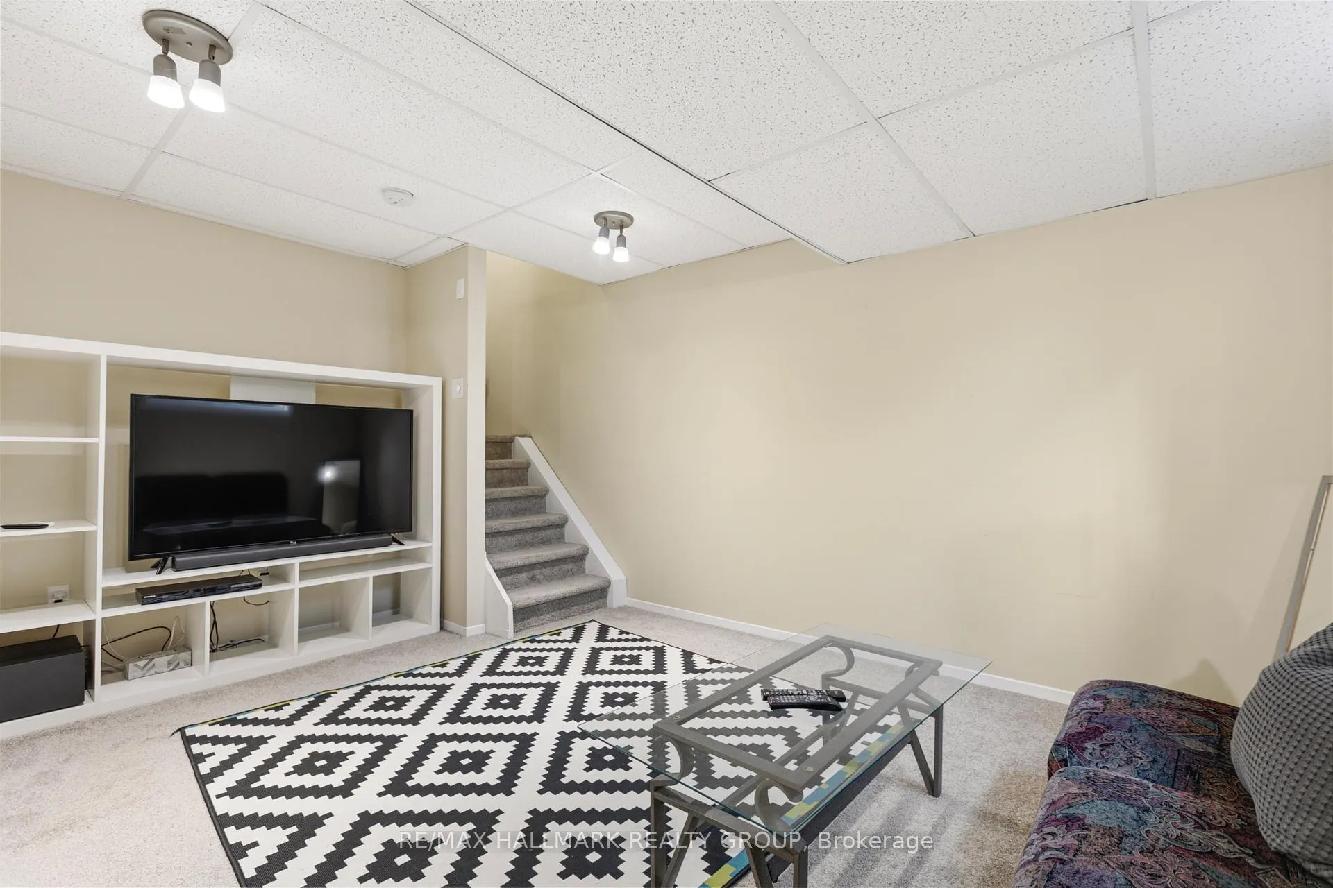 Photo 25 of 290 Stoneway Drive, Ottawa, Barrhaven East — HOMEH