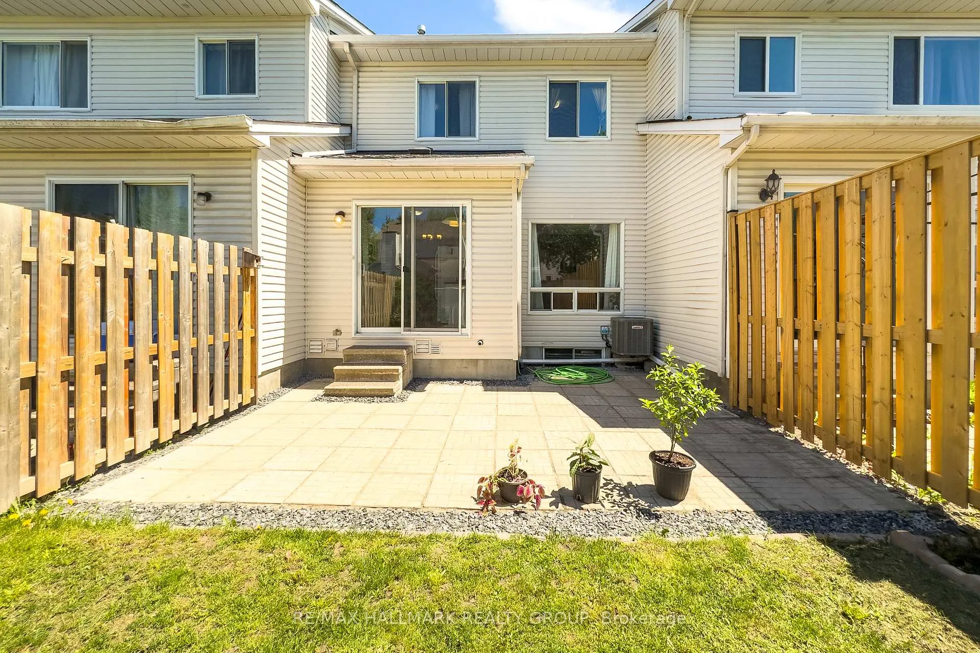 Photo 27 of 290 Stoneway Drive, Ottawa, Barrhaven East — HOMEH