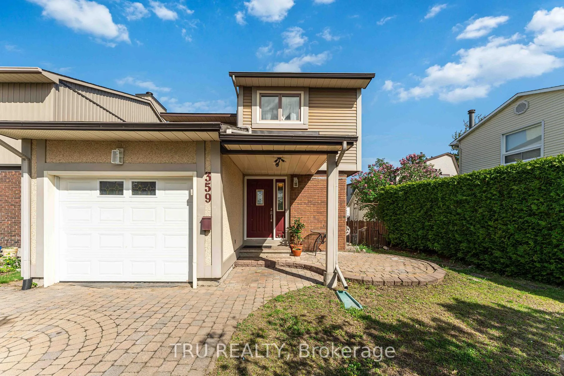 Photo 4 of 359 Burnt Ember Way, Ottawa, Chatelaine Village — HOMEH