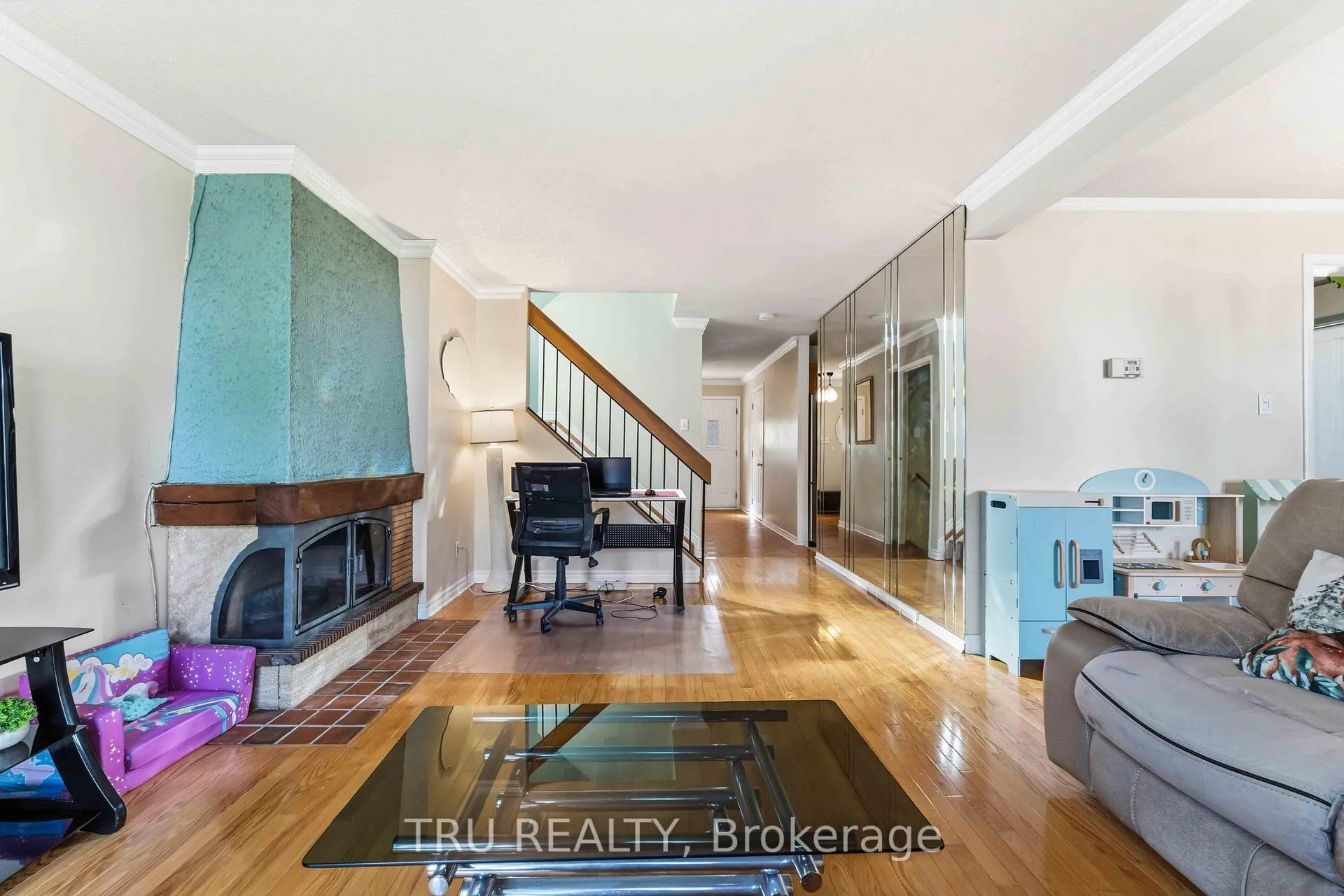 Photo 10 of 359 Burnt Ember Way, Ottawa, Chatelaine Village — HOMEH