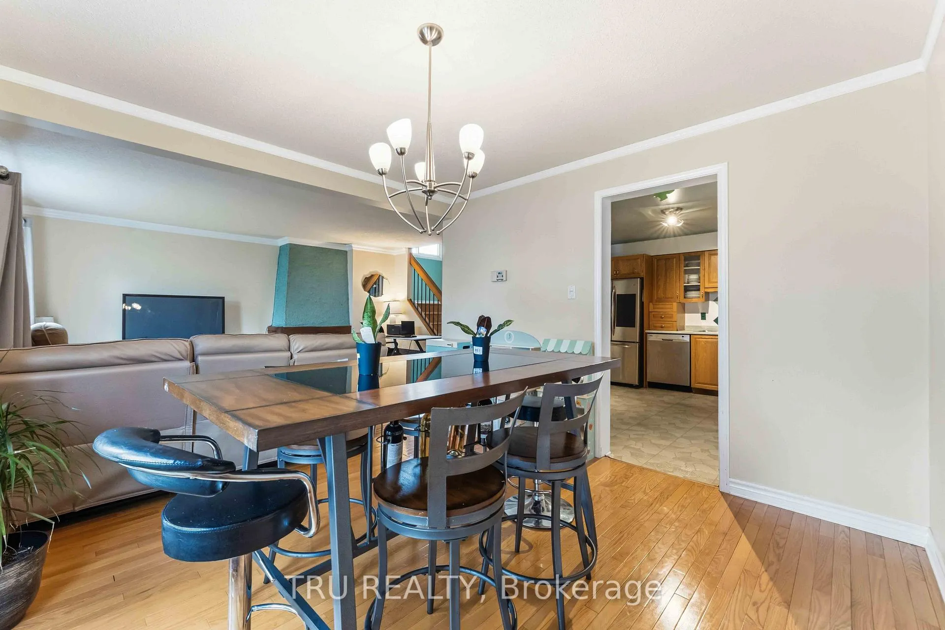 Photo 14 of 359 Burnt Ember Way, Ottawa, Chatelaine Village — HOMEH