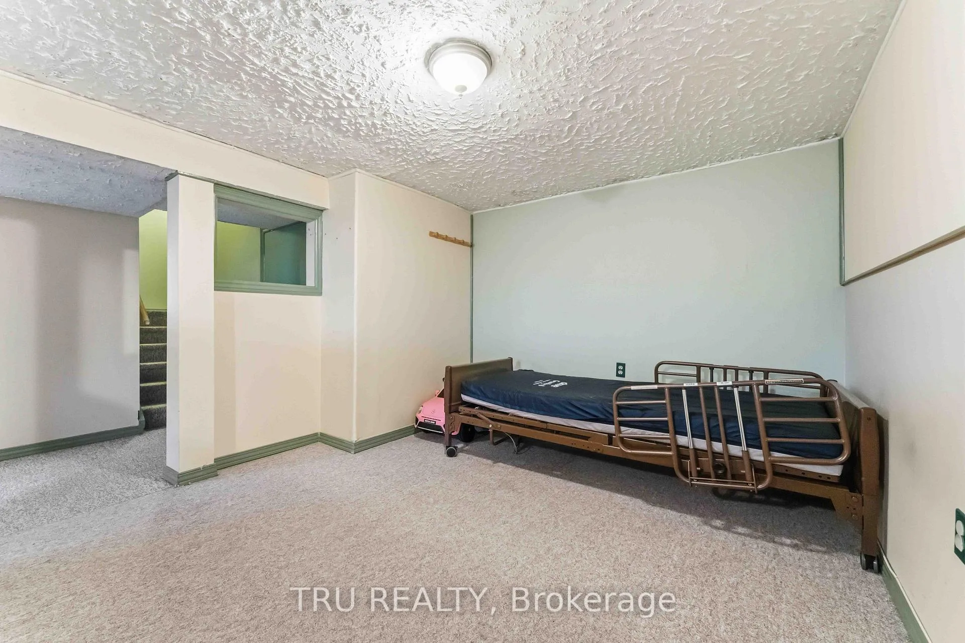 Photo 32 of 359 Burnt Ember Way, Ottawa, Chatelaine Village — HOMEH