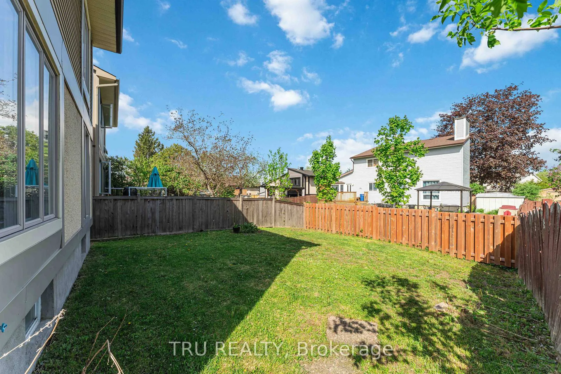 Photo 44 of 359 Burnt Ember Way, Ottawa, Chatelaine Village — HOMEH