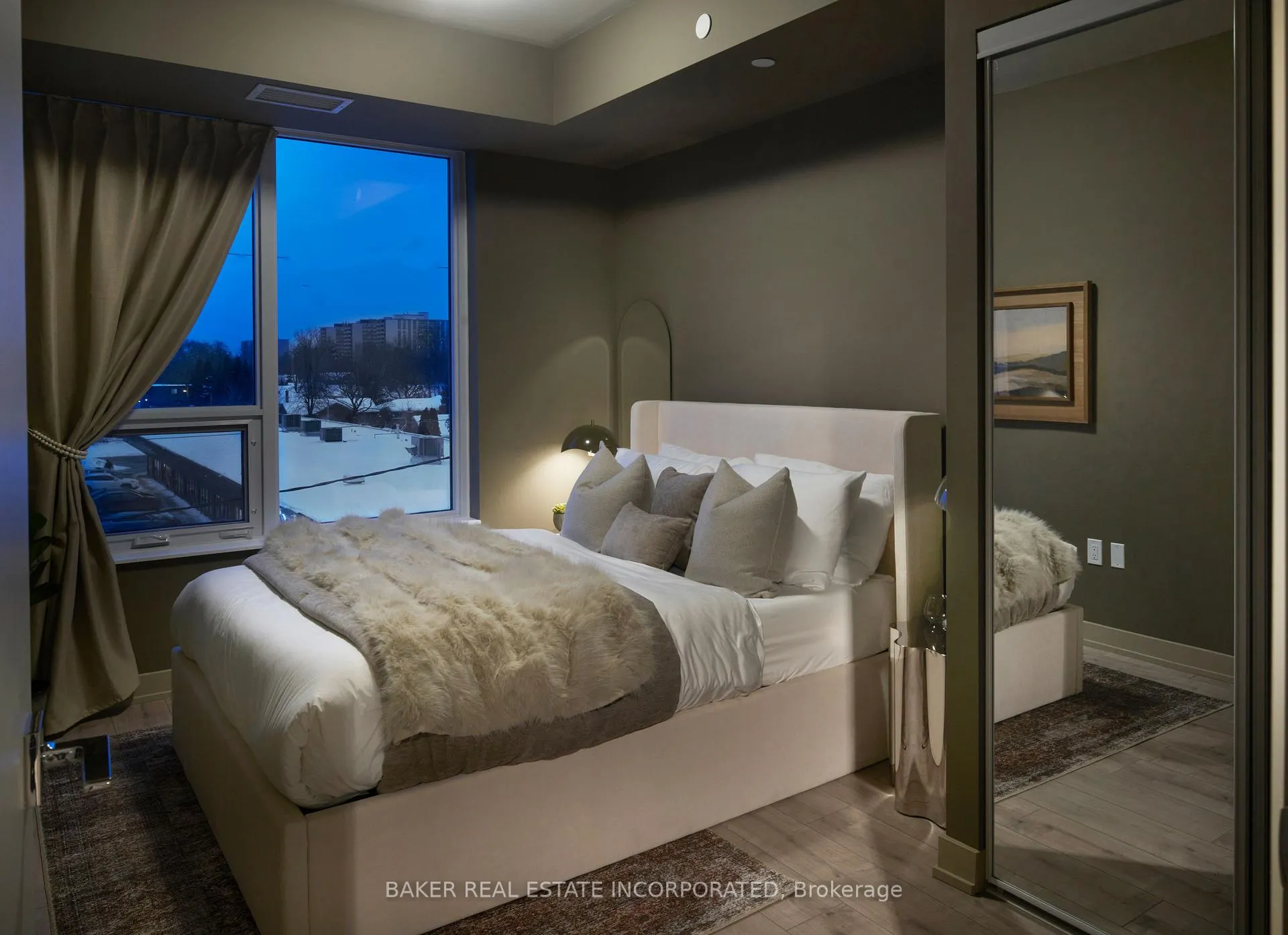 Photo 10 of Unit 314, 500 Plains Road E, Burlington, LaSalle — HOMEH