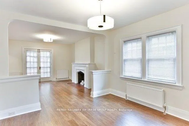 Photo 4 of 287 St Clair Avenue E, Toronto, Rosedale-Moore Park — HOMEH