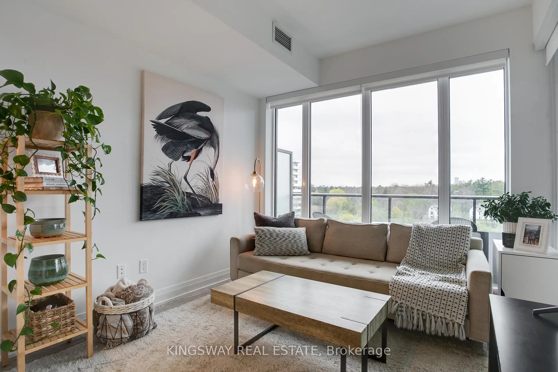 Photo 13 of 21 Park Street, Mississauga, Port Credit — HOMEH
