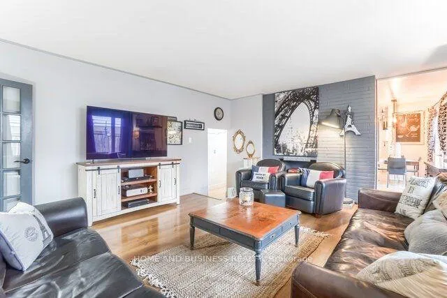 Photo 6 of 8 Sora Drive, Mississauga, Streetsville — HOMEH