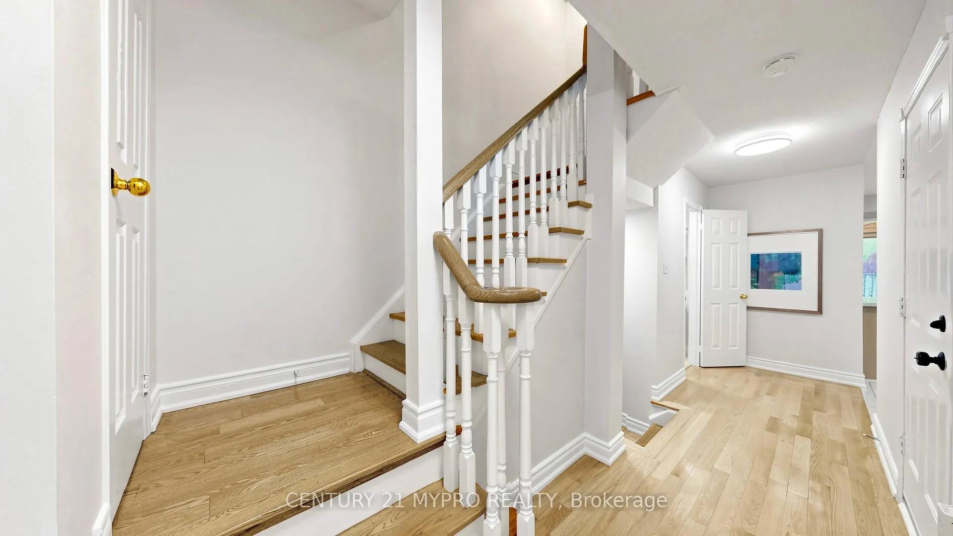 Photo 11 of Unit 77, 455 Apache Court, Mississauga, Hurontario — HOMEH