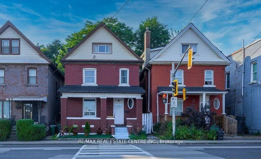 Photo 28 of 439 Wentworth St N, Hamilton, Industrial Sector — HOMEH