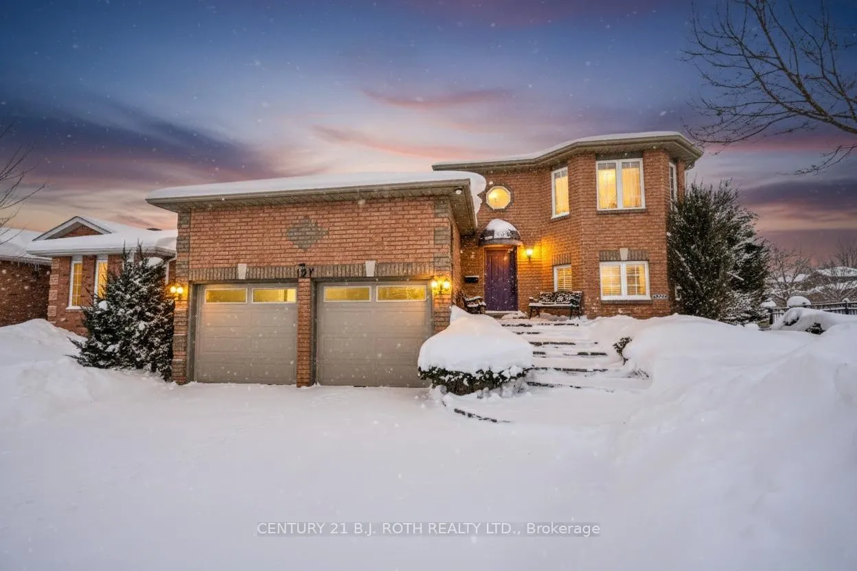 Photo 2 of 127 Golden Meadow Road, Barrie, Bayshore — HOMEH
