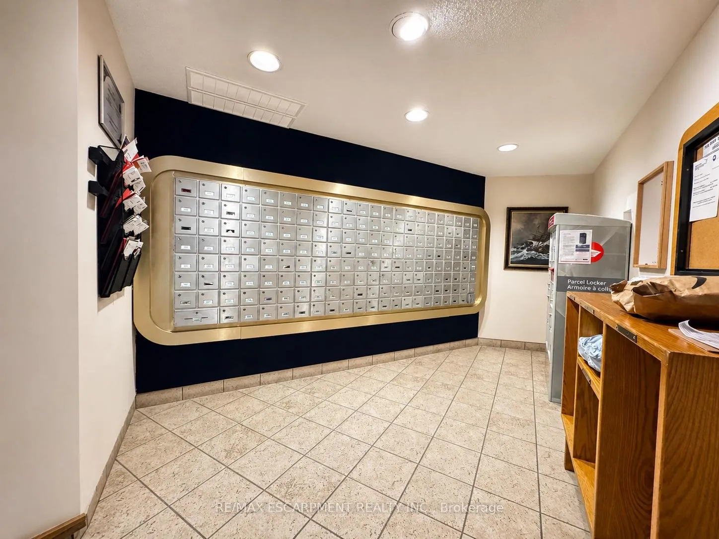 Photo 10 of Unit 602, 5250 Lakeshore Road, Burlington, Appleby — HOMEH