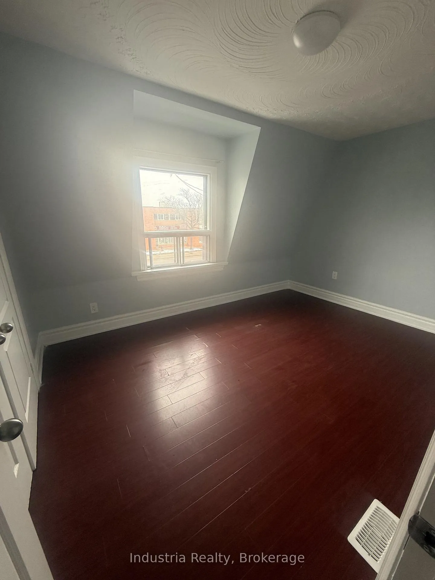 Photo 6 of 310 Weston Road, Toronto, Junction Area — HOMEH