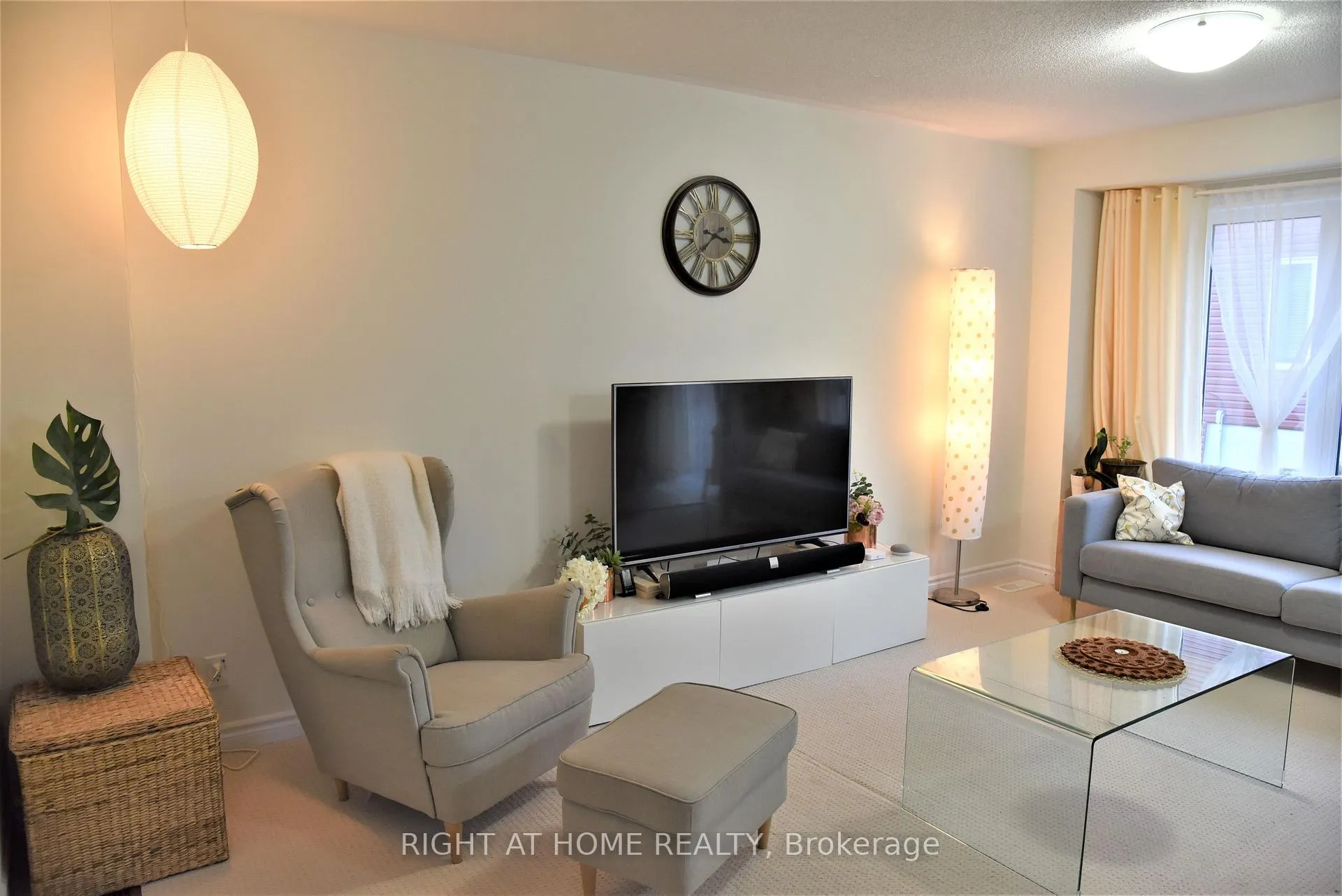 Photo 8 of 98 Nearco Gate, Oshawa, Windfields — HOMEH