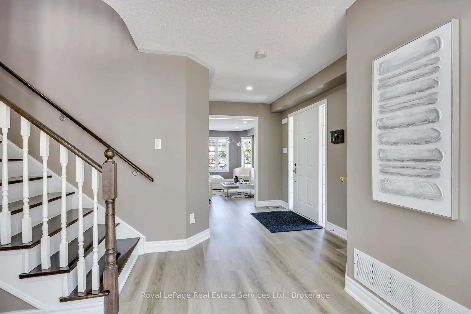 Photo 7 of 5636 Emma Drive, Burlington, Appleby — HOMEH
