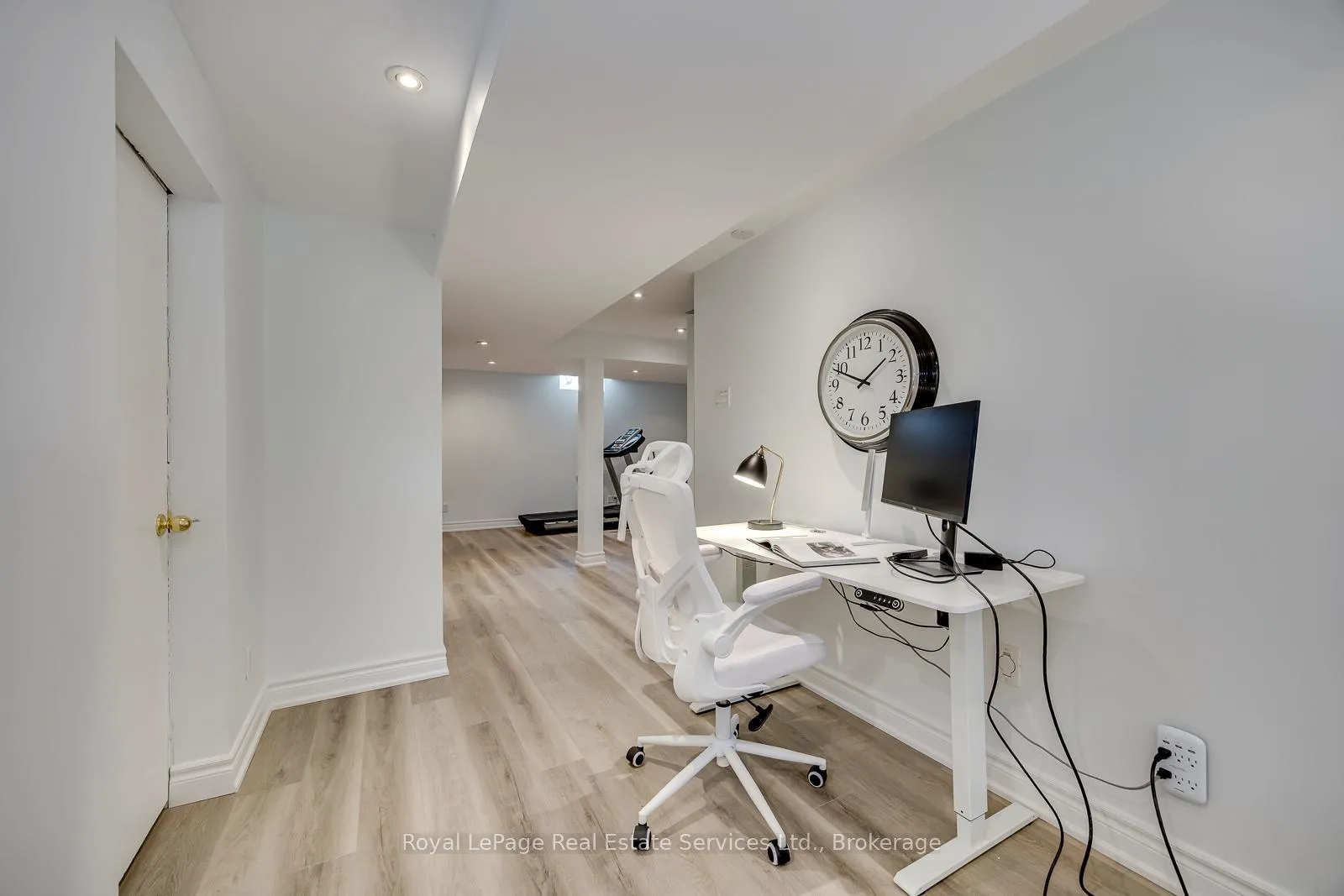 Photo 38 of 5636 Emma Drive, Burlington, Appleby — HOMEH