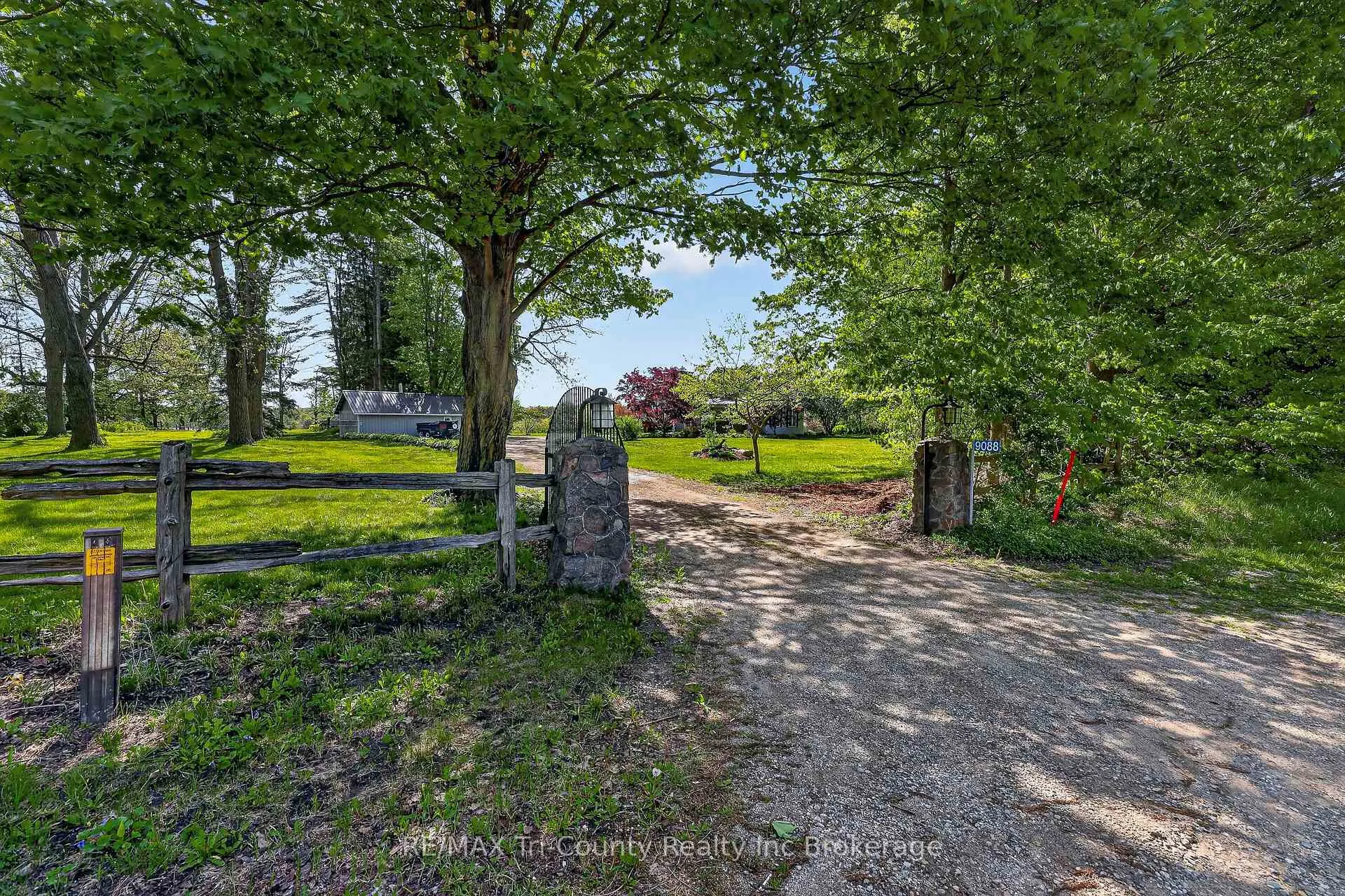 Photo 2 of 9088 Culloden Road, Bayham, Rural Bayham — HOMEH