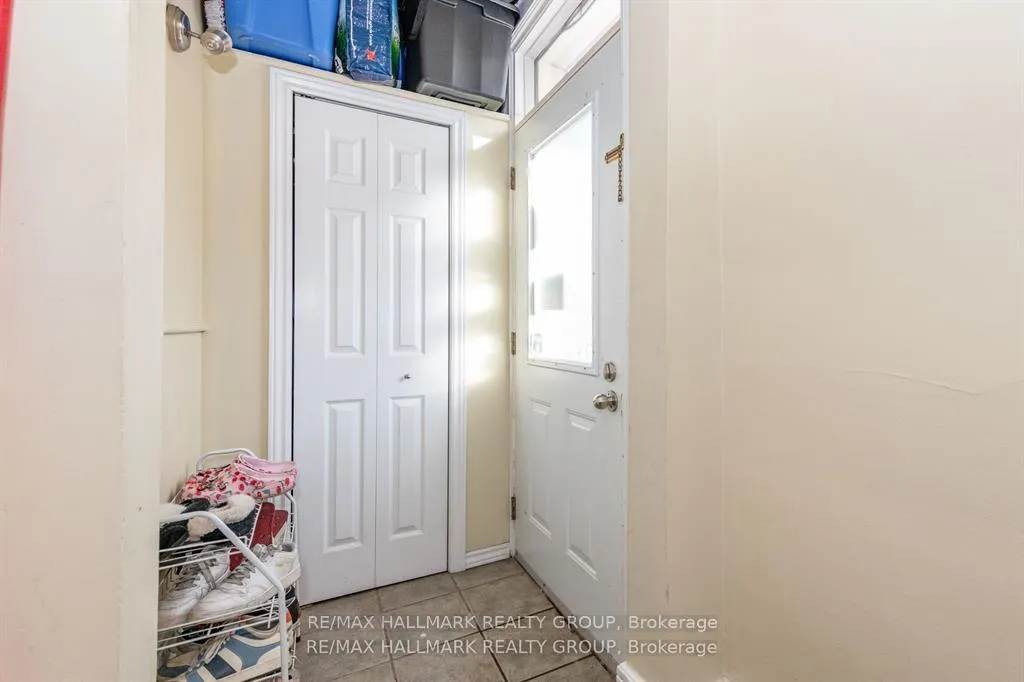 Photo 5 of 121 Osgoode Street, Ottawa, Sandy Hill — HOMEH