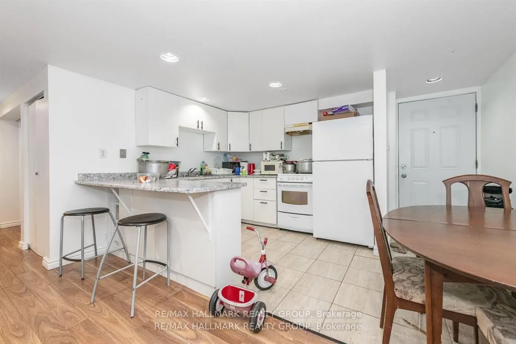 Photo 31 of 121 Osgoode Street, Ottawa, Sandy Hill — HOMEH