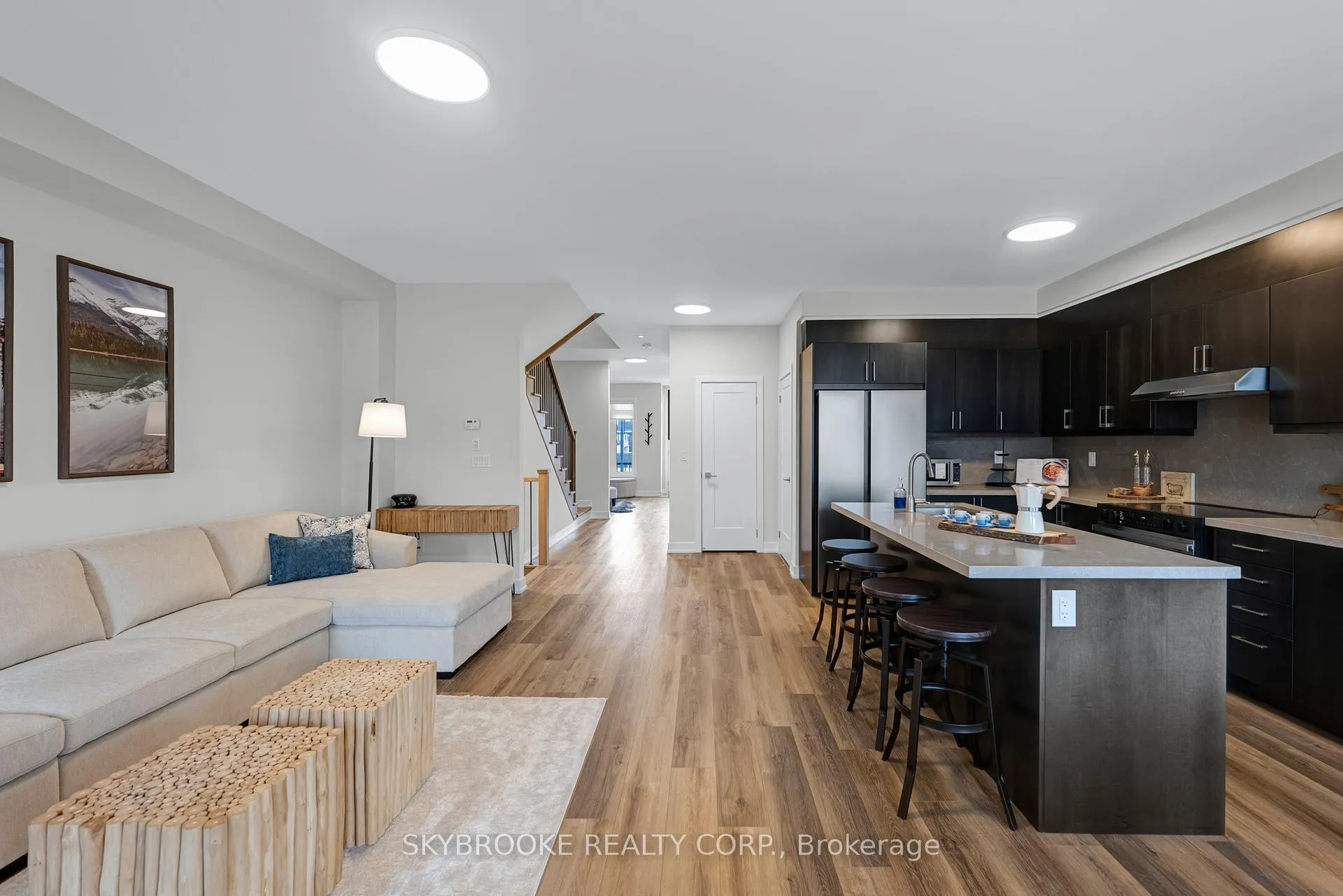 Photo 23 of Unit 12, 190 Crosswinds Boulevard, Blue Mountains — HOMEH