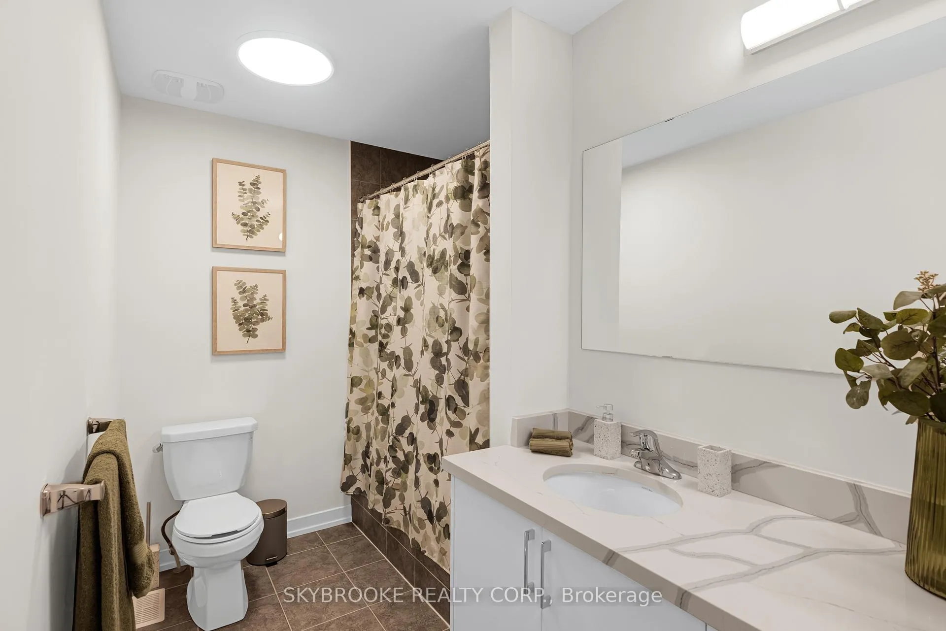 Photo 38 of Unit 12, 190 Crosswinds Boulevard, Blue Mountains — HOMEH