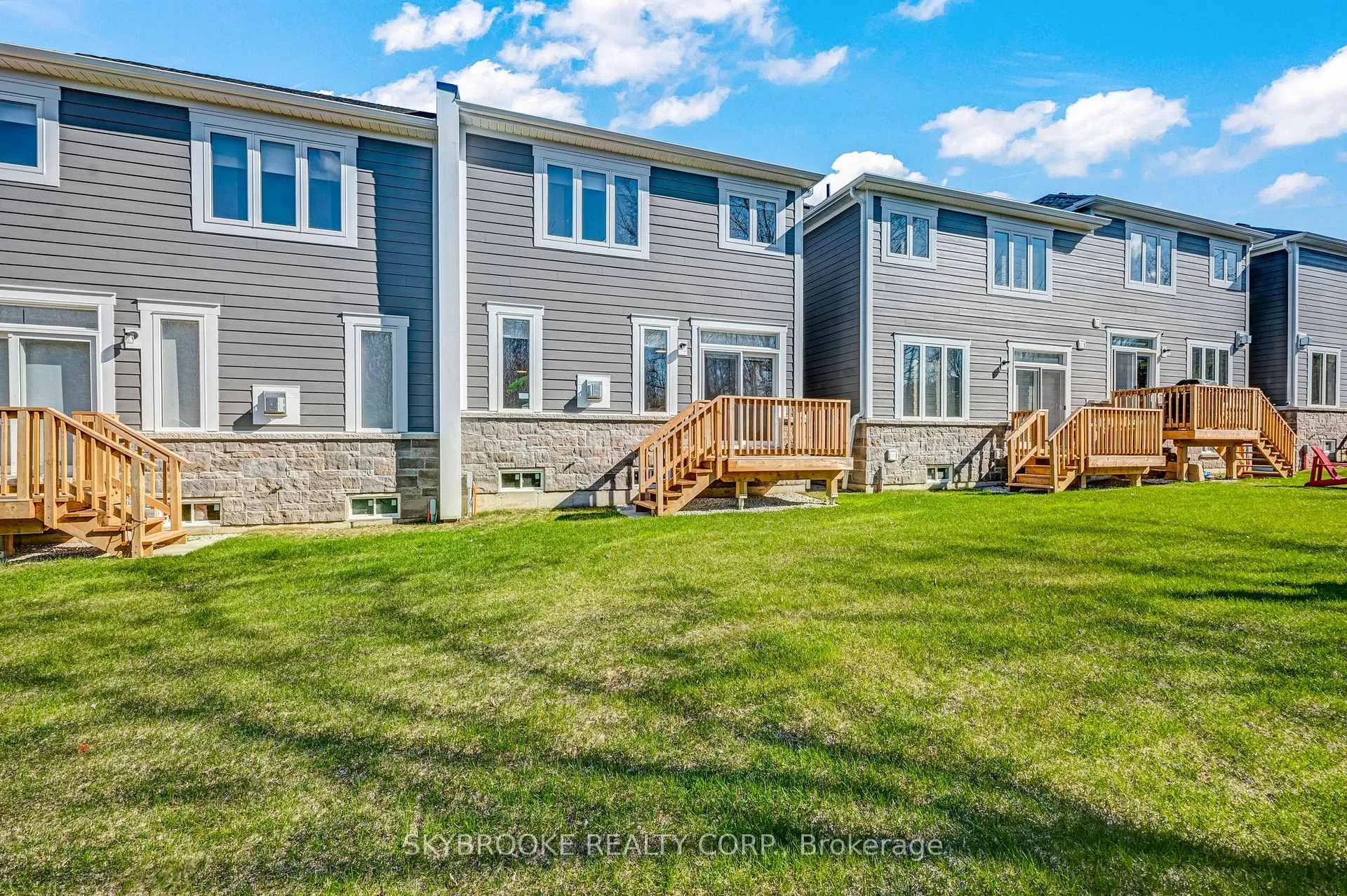 Photo 43 of Unit 12, 190 Crosswinds Boulevard, Blue Mountains — HOMEH