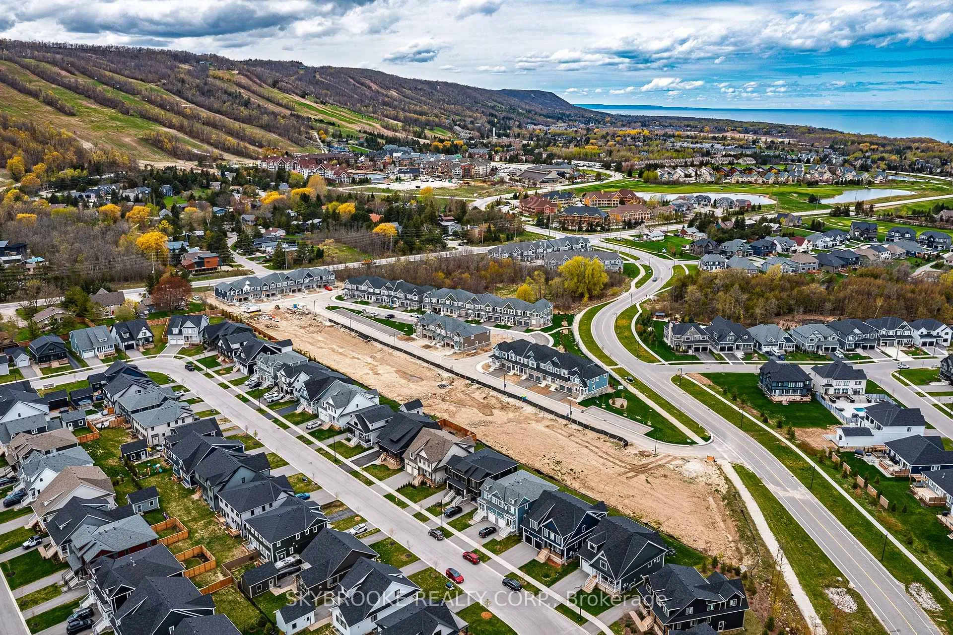 Photo 20 of 190 Crosswinds Boulevard, Blue Mountains — HOMEH
