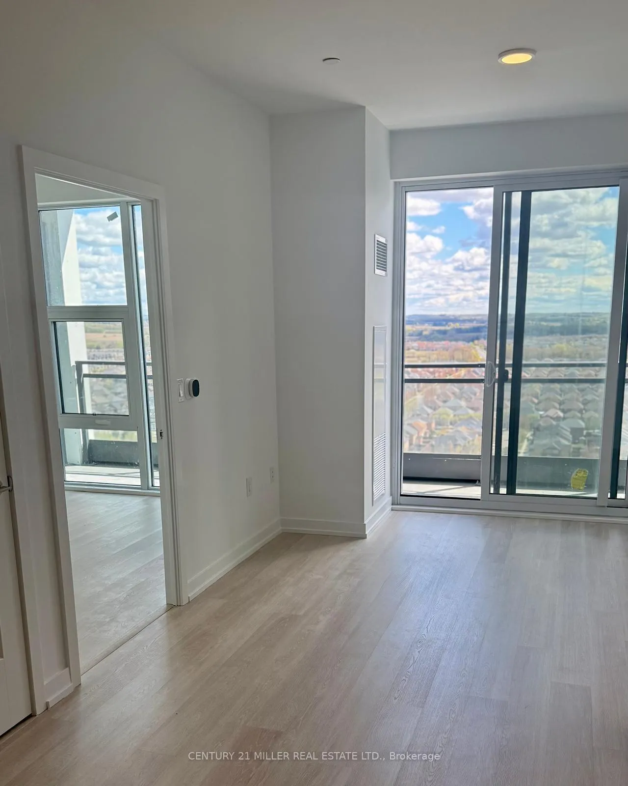 Photo 5 of Unit Suite A-2401, 9763 Markham Road, Markham, Greensborough — HOMEH