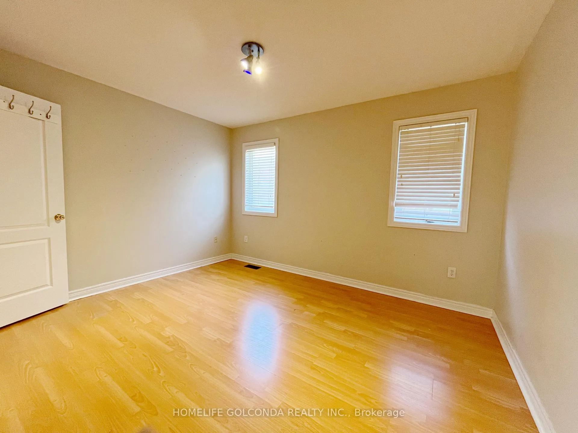 Photo 13 of 28 Barnstone Drive, Markham, Wismer — HOMEH