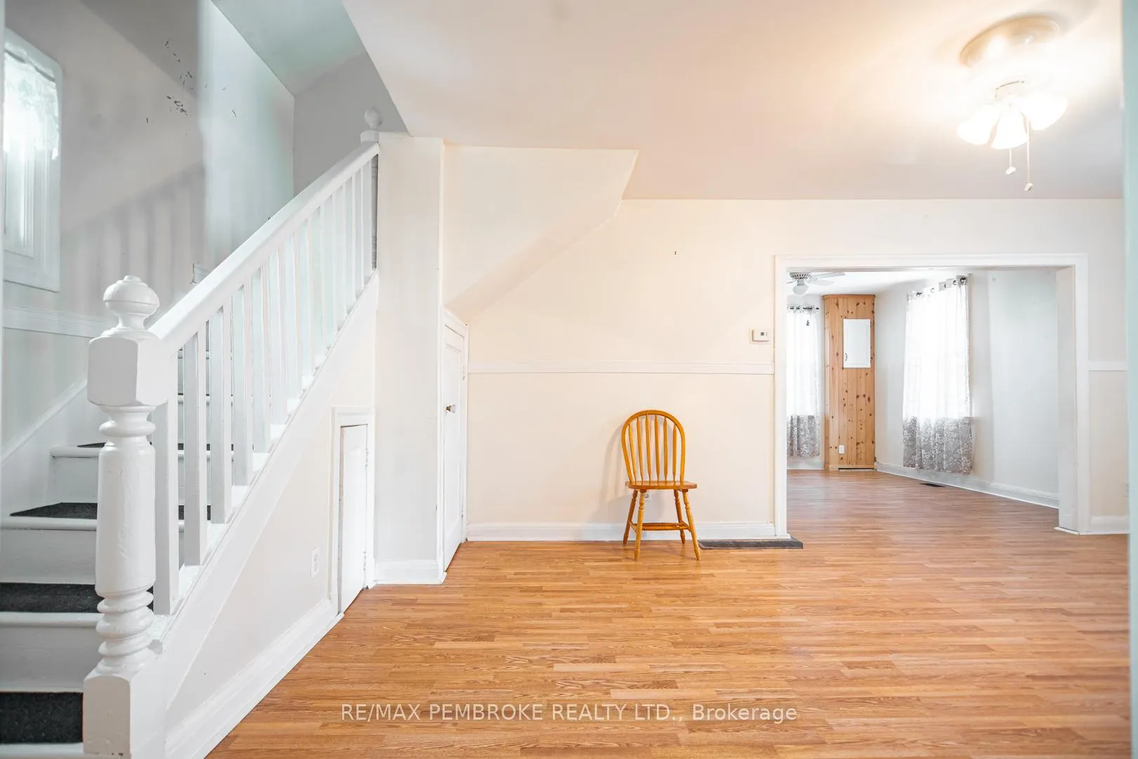 Photo 10 of 1008 Bronx Street, Pembroke — HOMEH
