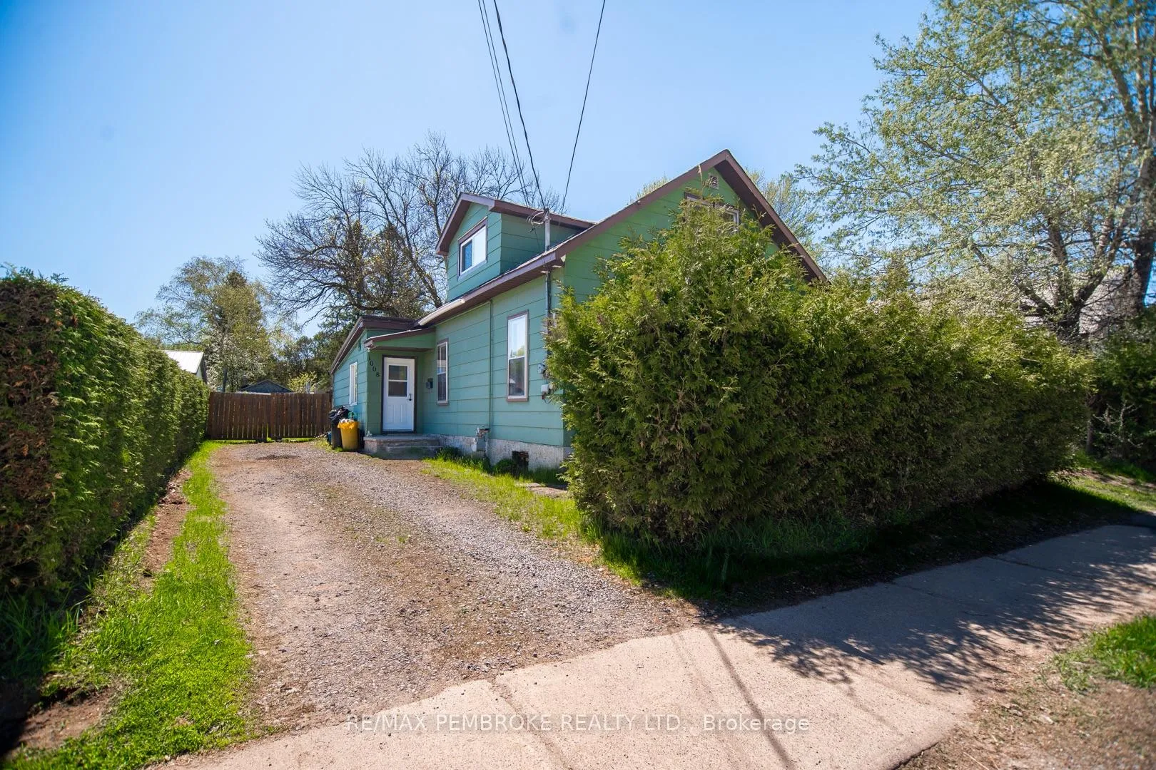 Photo 29 of 1008 Bronx Street, Pembroke — HOMEH
