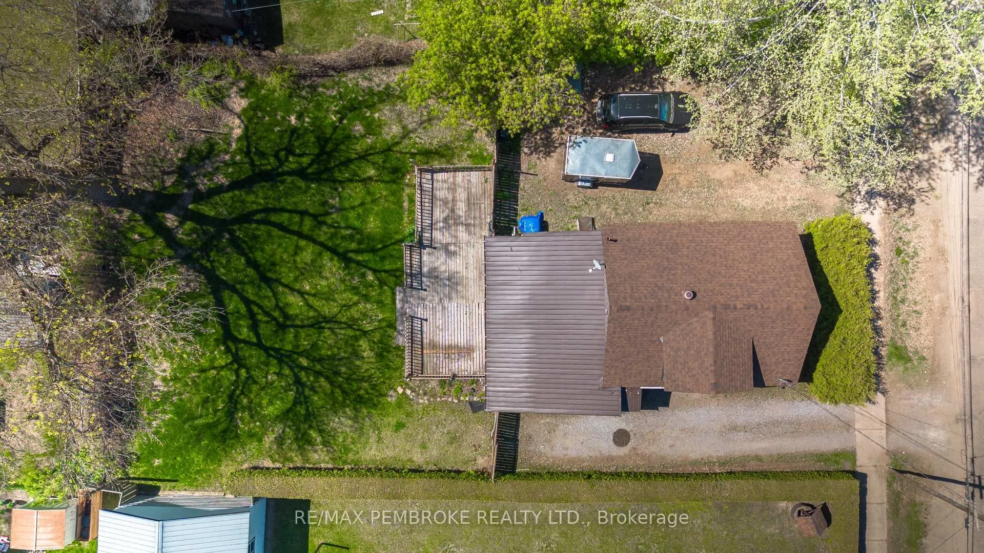 Photo 31 of 1008 Bronx Street, Pembroke — HOMEH