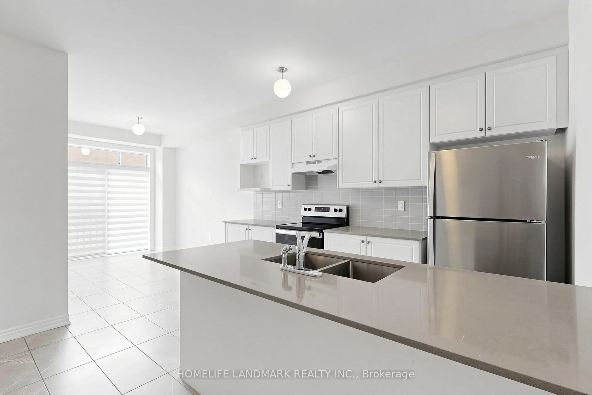Photo 13 of 2686 Delphinium Trail, Pickering, Rural Pickering — HOMEH