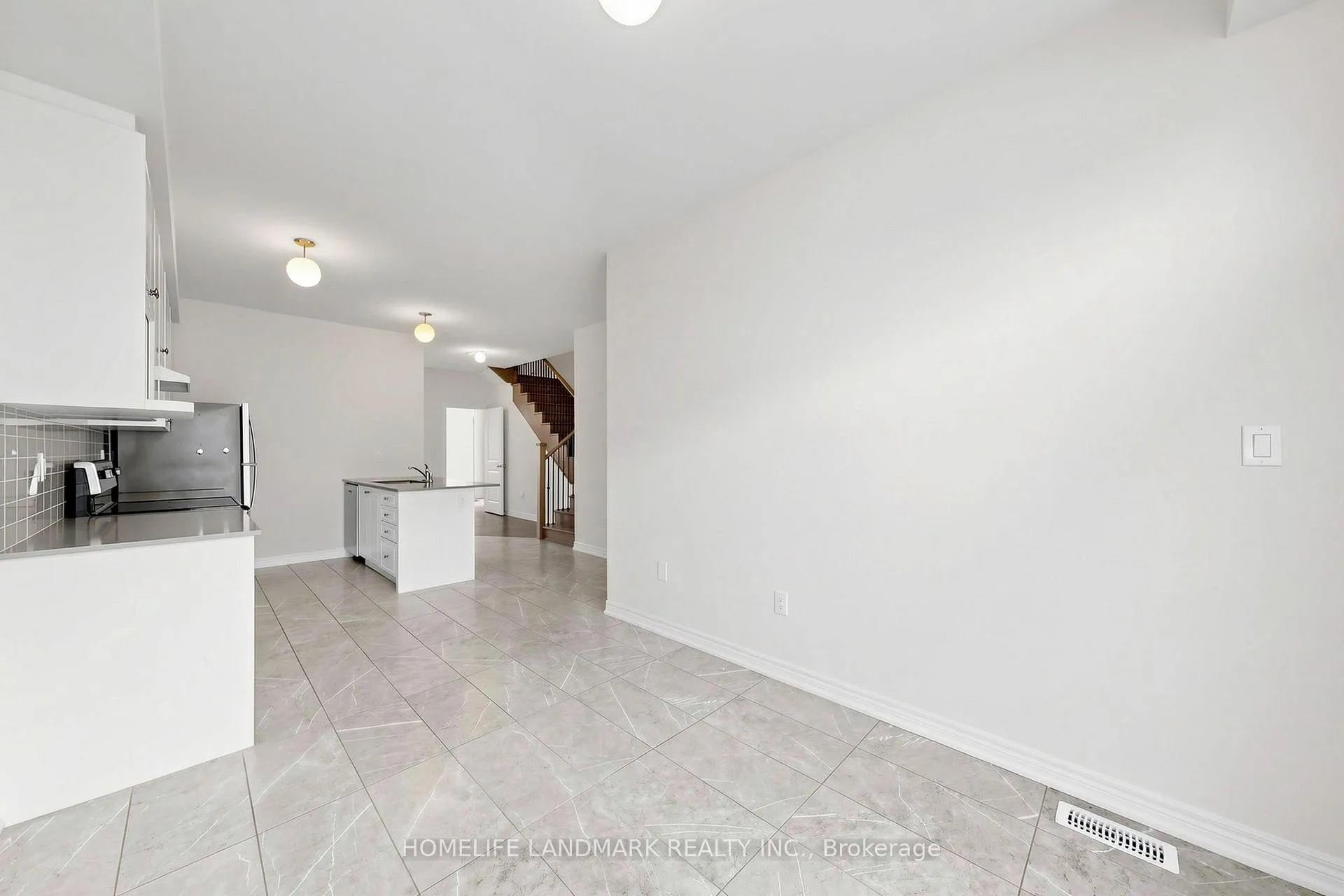 Photo 16 of 2686 Delphinium Trail, Pickering, Rural Pickering — HOMEH