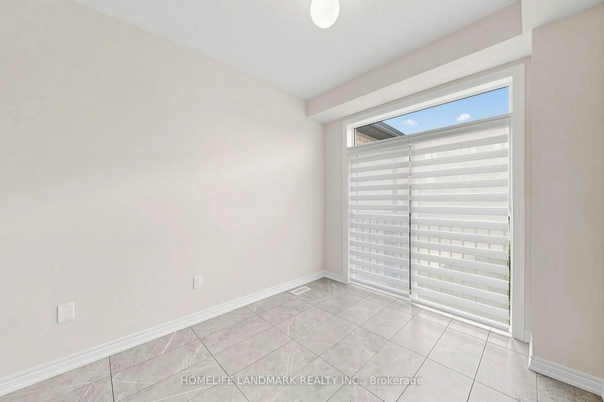 Photo 19 of 2686 Delphinium Trail, Pickering, Rural Pickering — HOMEH