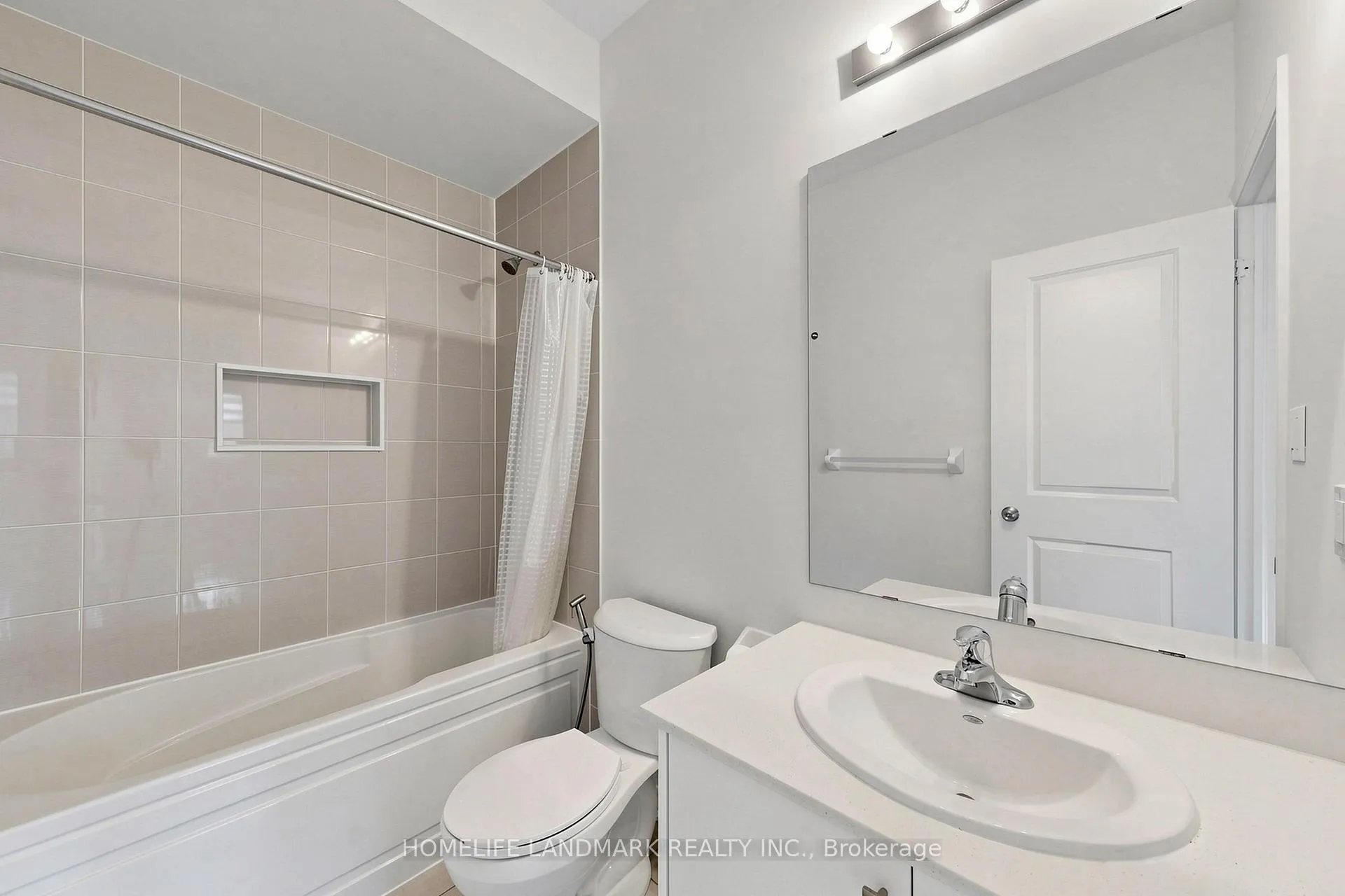 Photo 30 of 2686 Delphinium Trail, Pickering, Rural Pickering — HOMEH