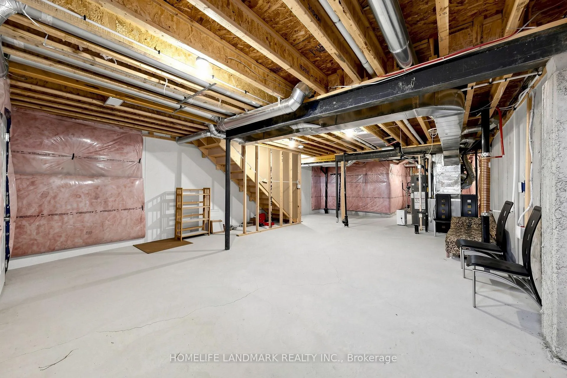 Photo 47 of 2686 Delphinium Trail, Pickering, Rural Pickering — HOMEH
