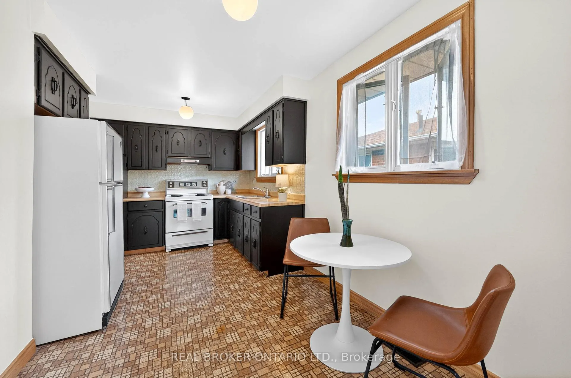 Photo 15 of 7778 Benavon Road, Mississauga, Malton — HOMEH