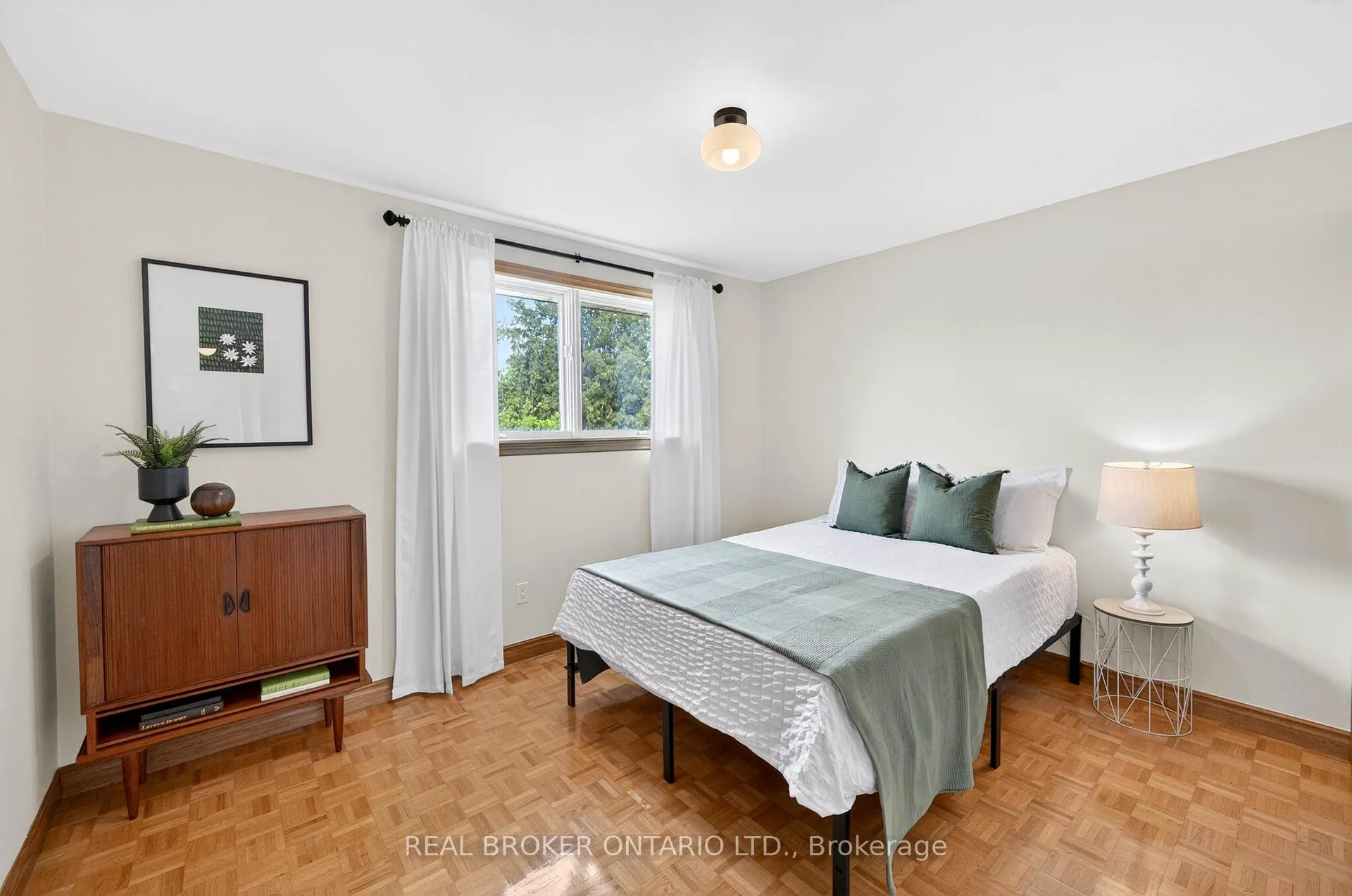Photo 20 of 7778 Benavon Road, Mississauga, Malton — HOMEH