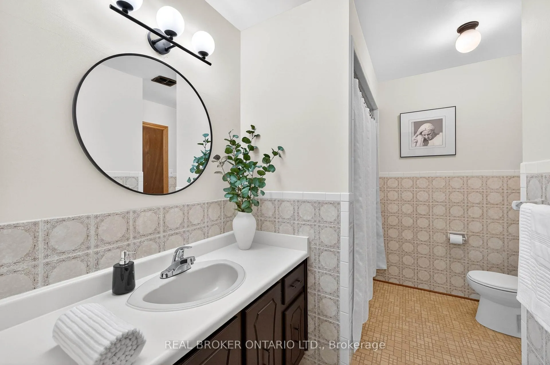 Photo 22 of 7778 Benavon Road, Mississauga, Malton — HOMEH