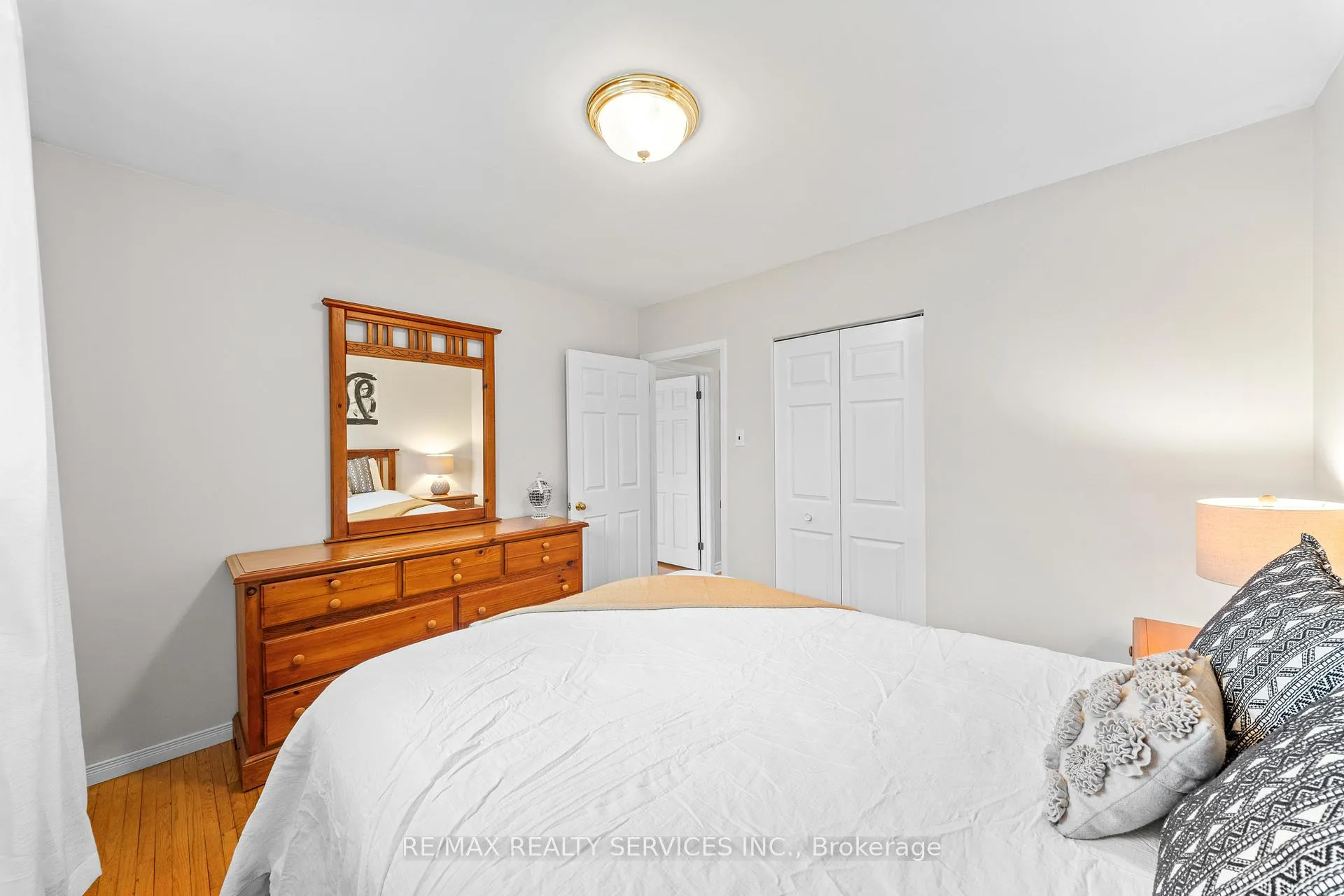 Photo 30 of 71 Belmont Drive, Brampton, Avondale — HOMEH