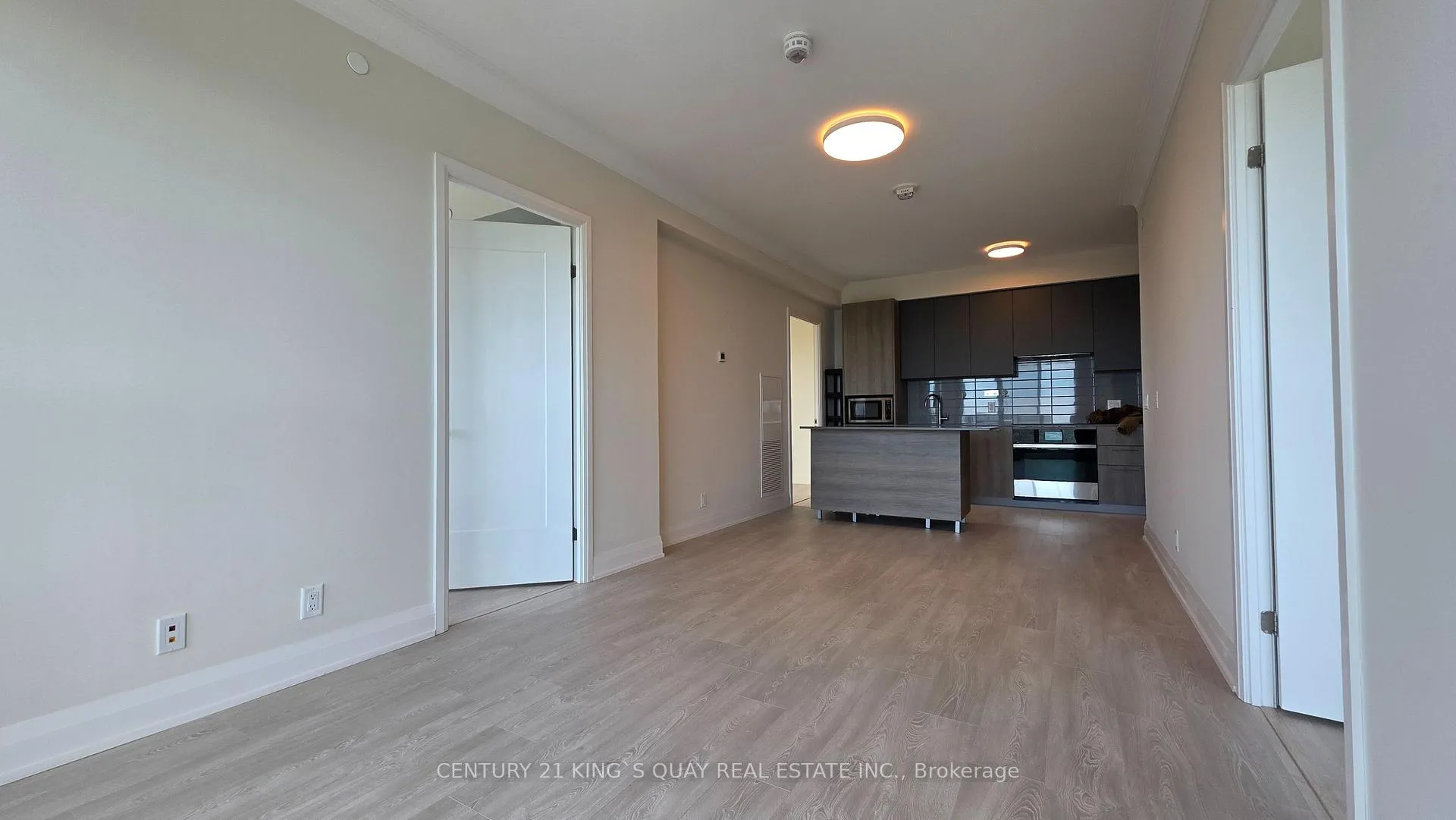 Photo 4 of Unit 4310, 8 Water Walk Drive, Markham, Unionville — HOMEH