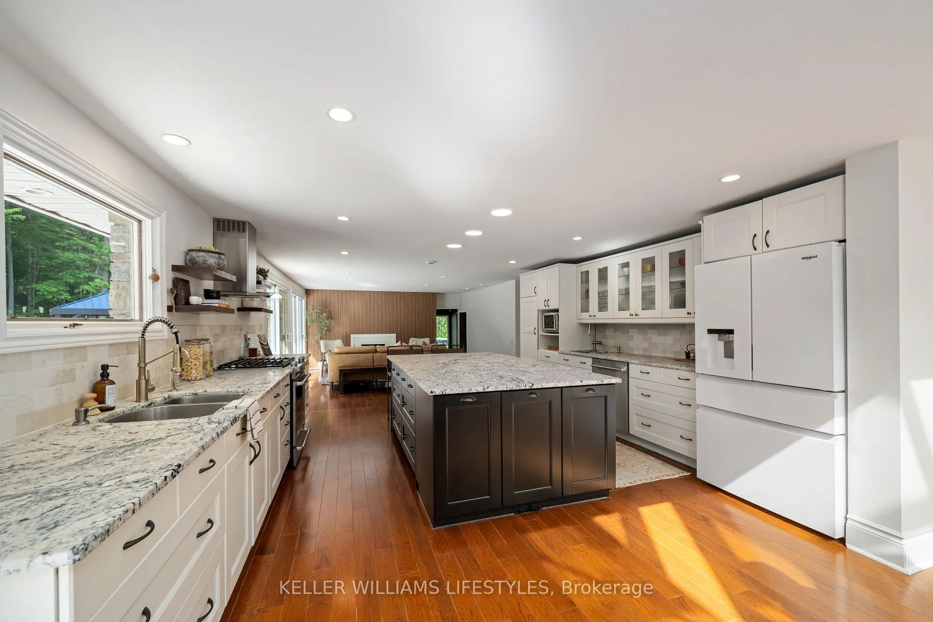 Photo 10 of 10893 Old River Road, Middlesex Centre, Komoka — HOMEH
