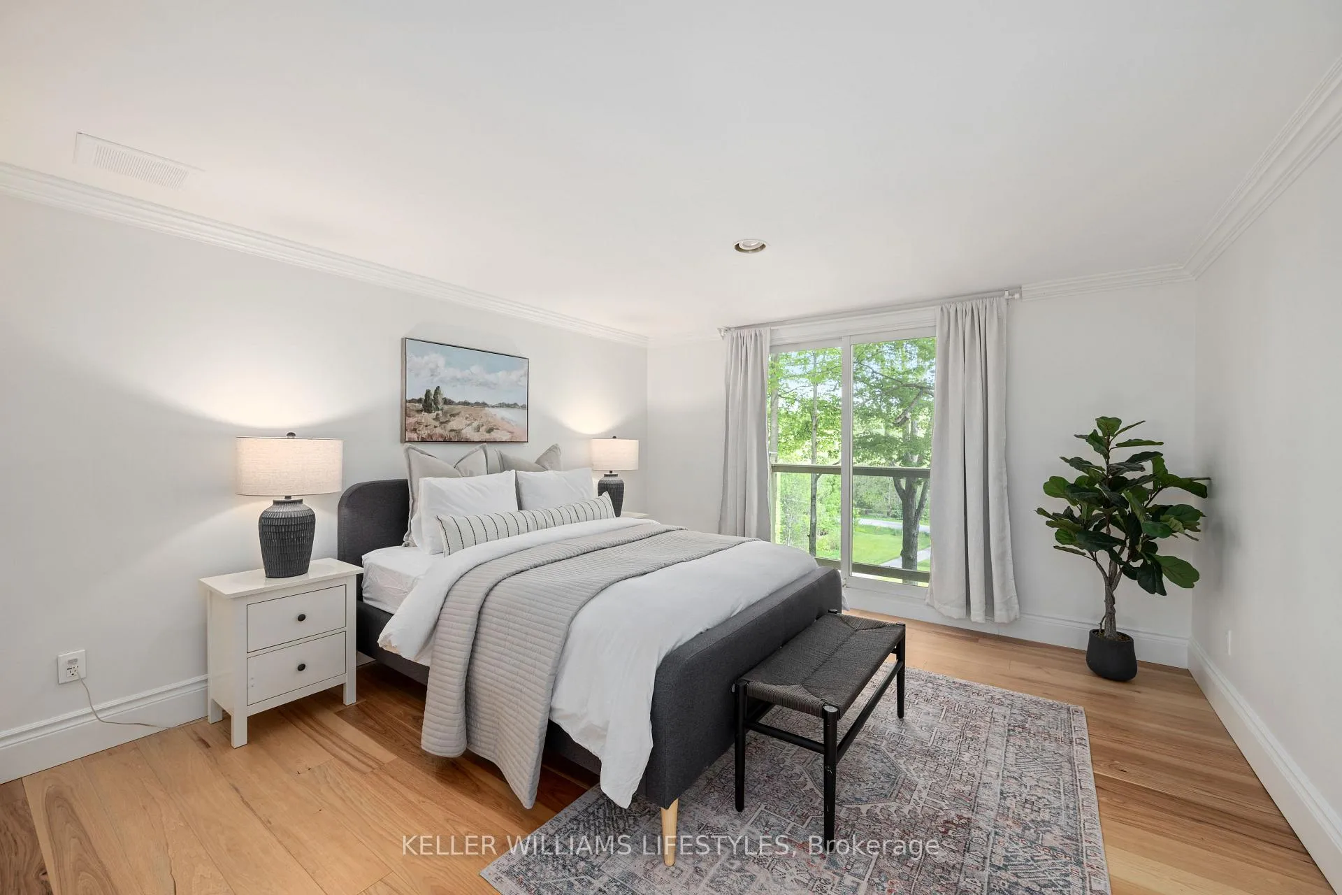Photo 15 of 10893 Old River Road, Middlesex Centre, Komoka — HOMEH