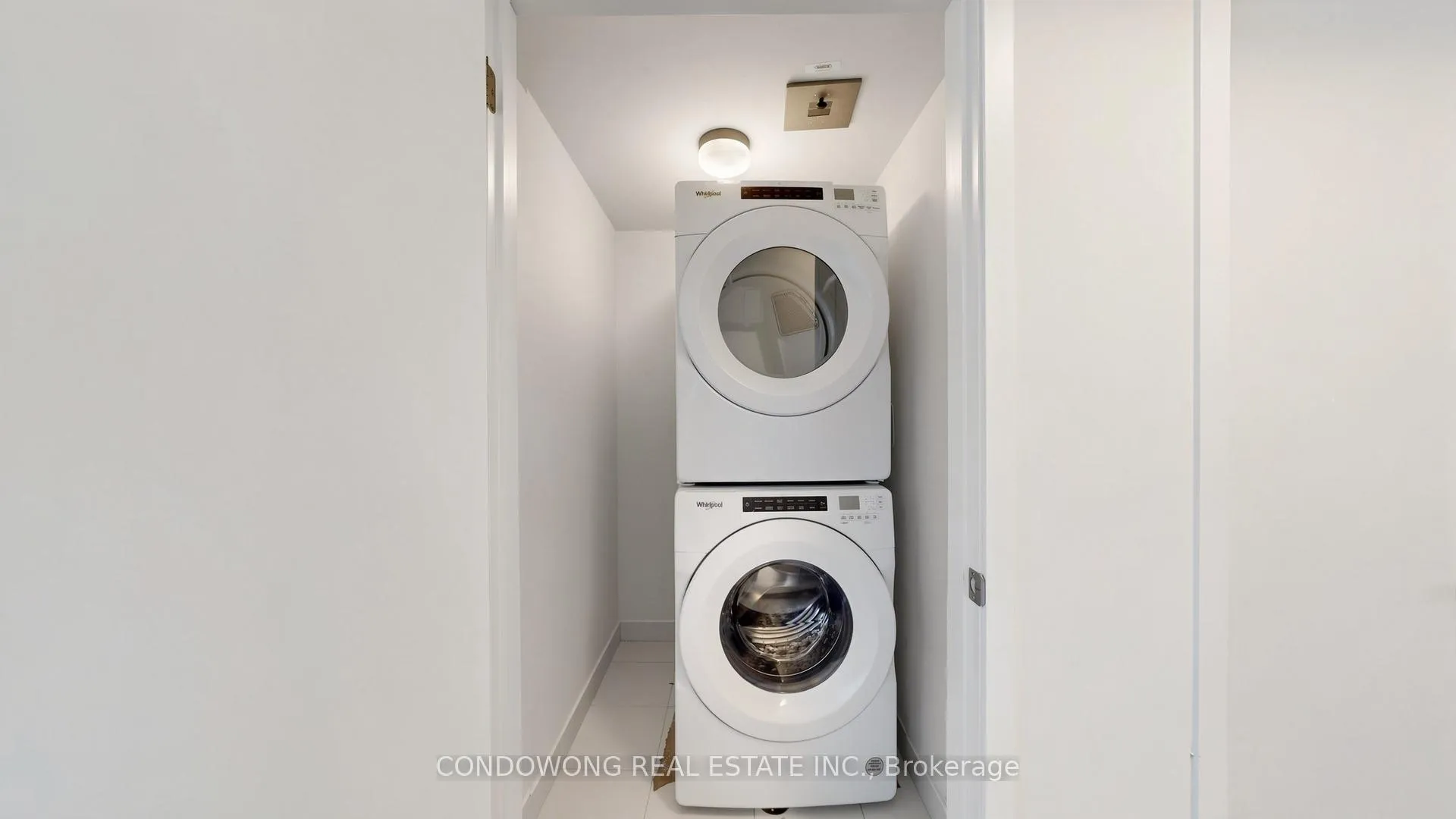 Photo 13 of Unit 49, 31 Honeycrisp Crescent, Vaughan, Vaughan Corporate Centre — HOMEH