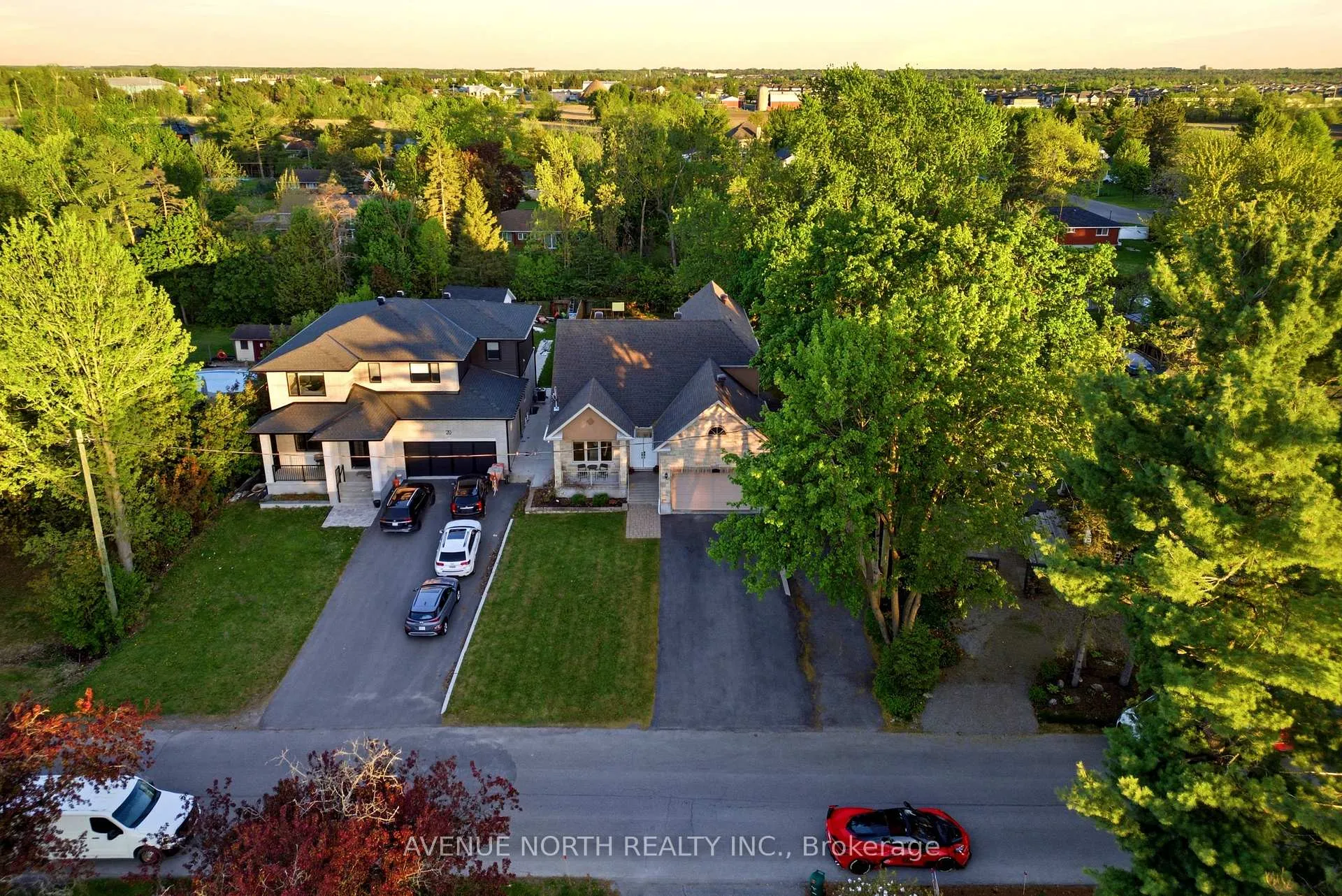 Photo 5 of 22 Kemp Drive, Ottawa, Blossom Park/Kemp Park/Findlay Creek — HOMEH