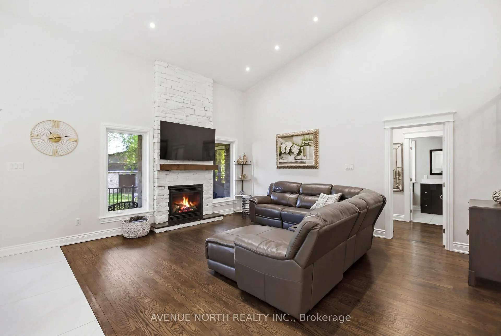 Photo 11 of 22 Kemp Drive, Ottawa, Blossom Park/Kemp Park/Findlay Creek — HOMEH
