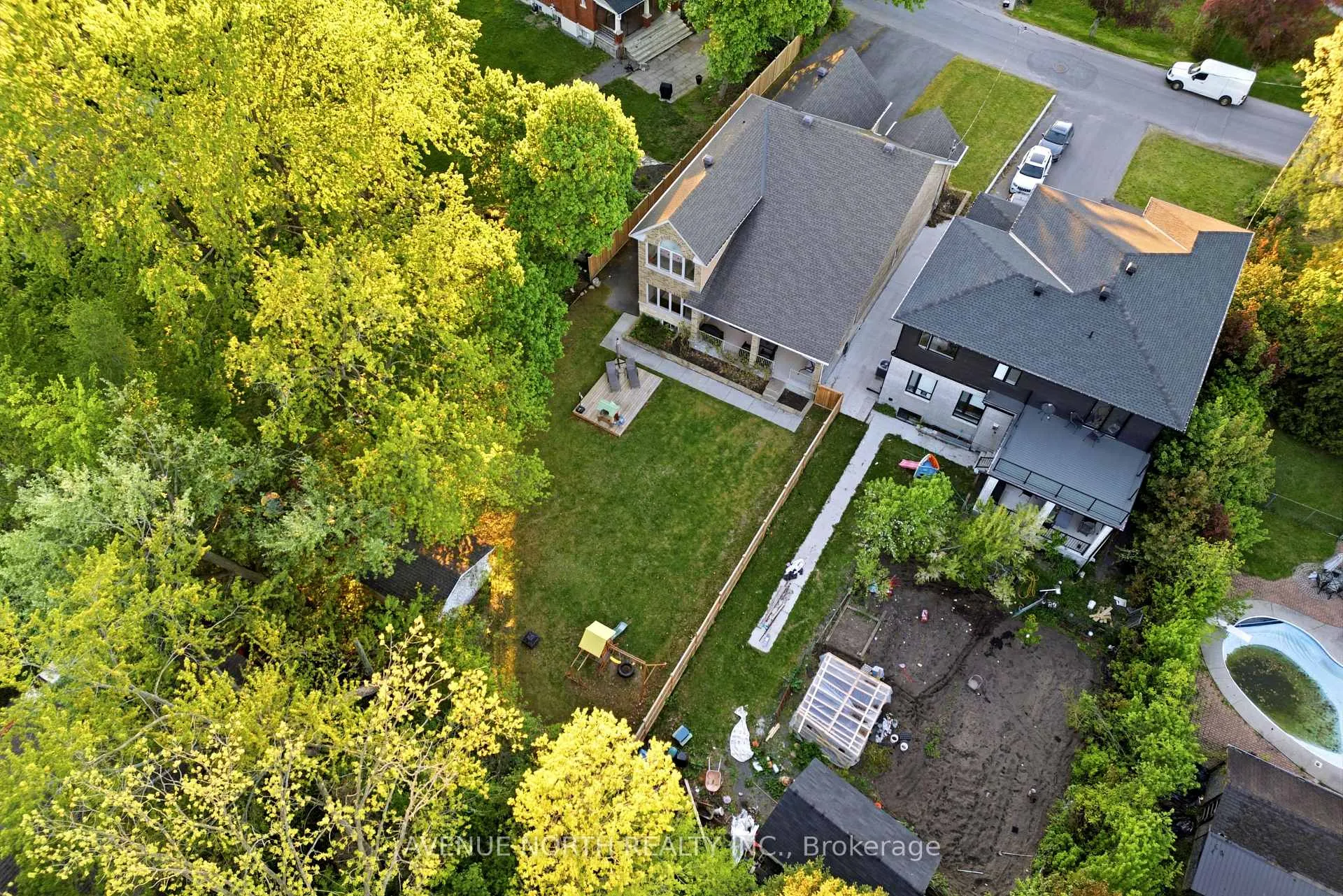 Photo 49 of 22 Kemp Drive, Ottawa, Blossom Park/Kemp Park/Findlay Creek — HOMEH
