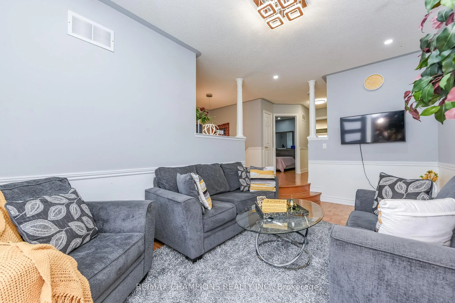 Photo 27 of 205 Blue Willow Drive, Vaughan, East Woodbridge — HOMEH